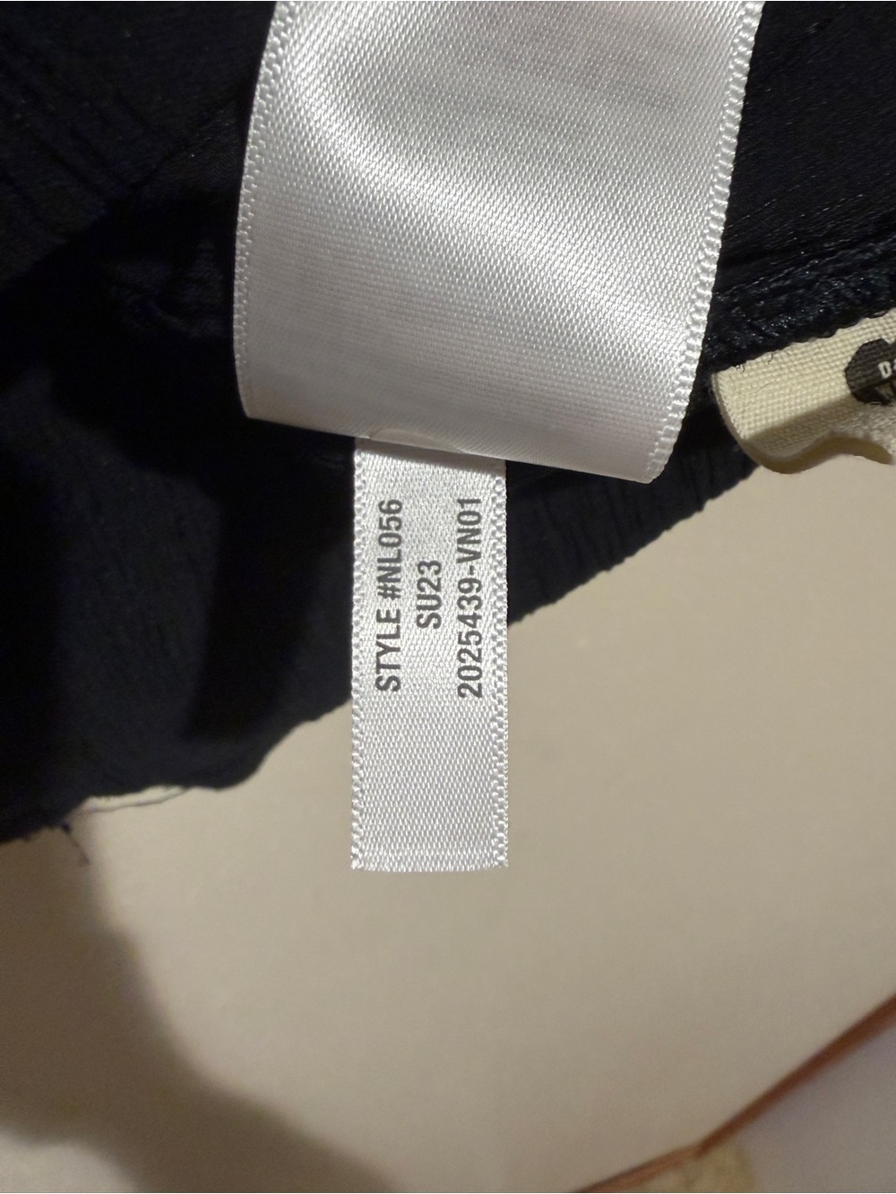 Madewell Notched V-Neck Button-Up Top Short Sleeve Black Size Medium NL056 - Picture 13 of 14